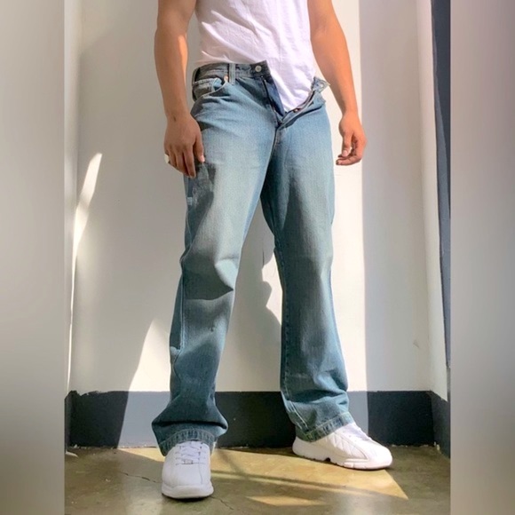 Men’s Def Jam Sandblast Blue Denim Pants - Picture 2 of 8